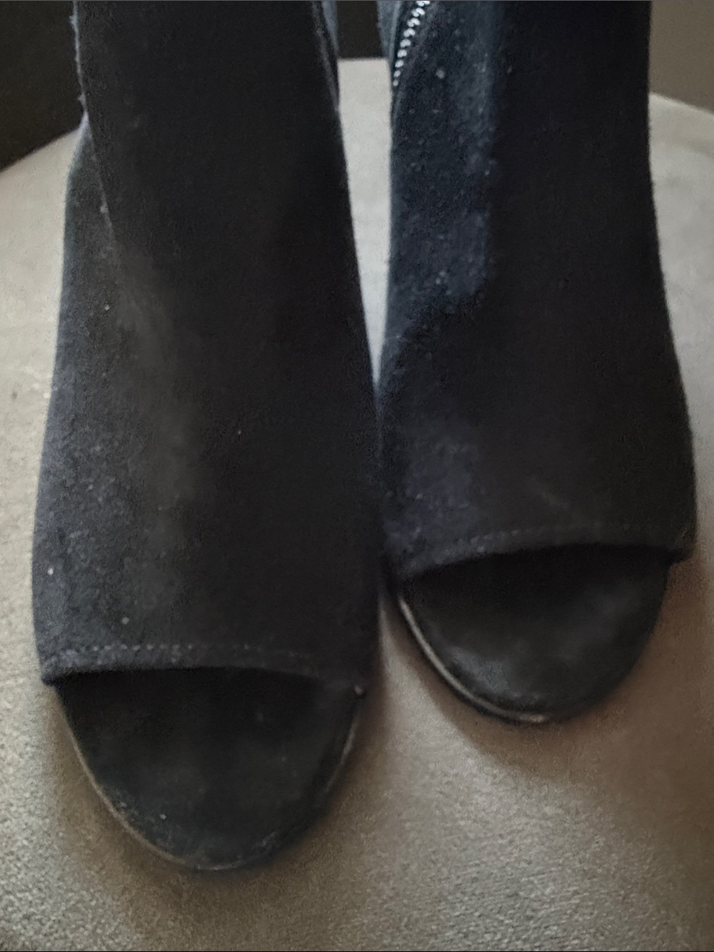 Frye Danica Chelsea Black Suede Peep-Toe Booties Womens 8.5 Fall Block Heel - Picture 5 of 10